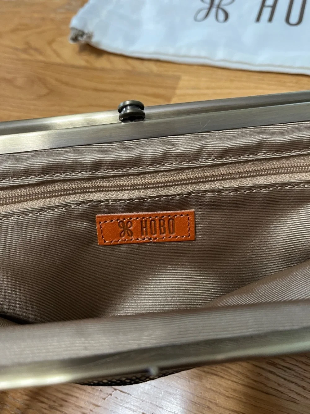 HOBO clutch style